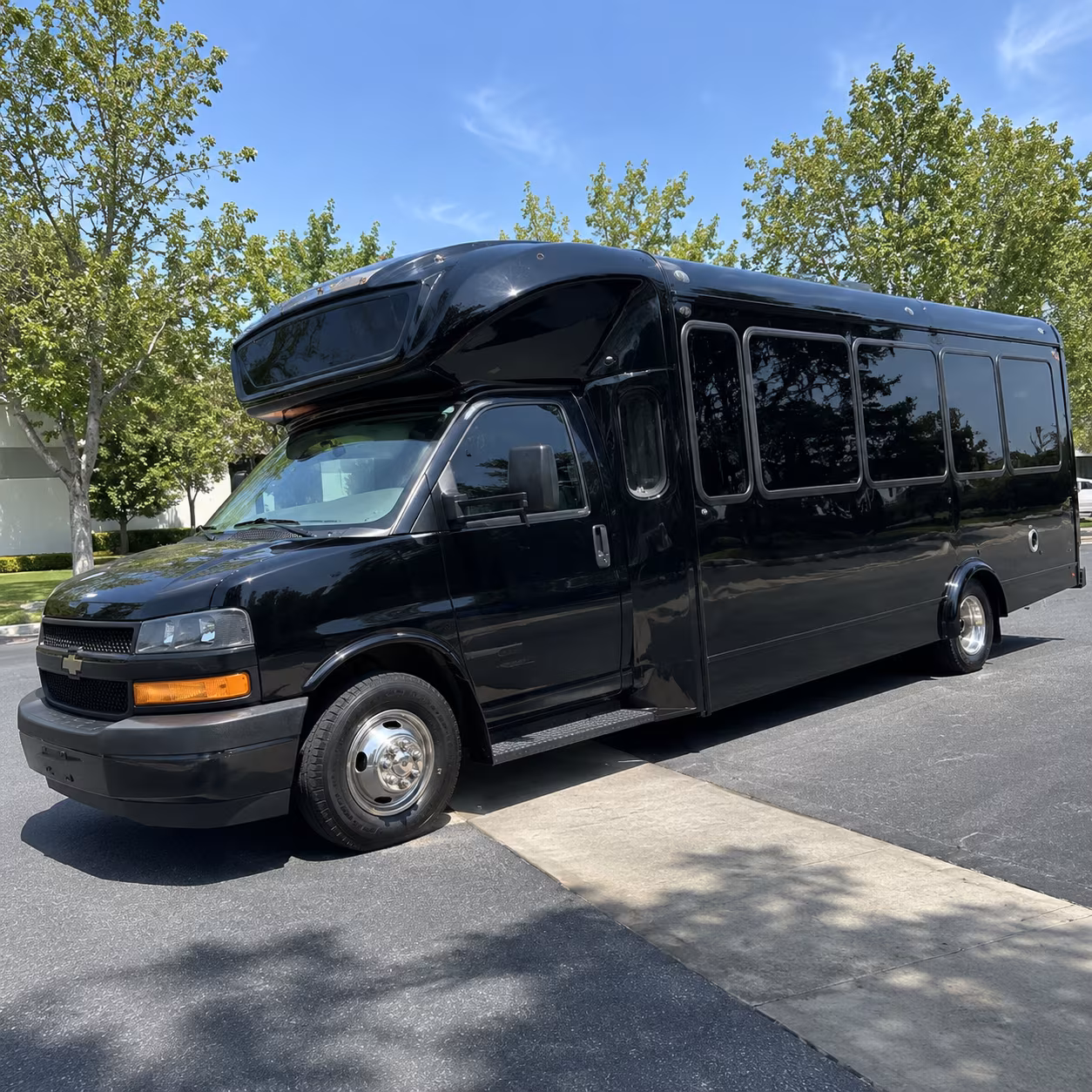 Alameda Birthday, Sweet 16, & Quinceañera Party Bus Rentals