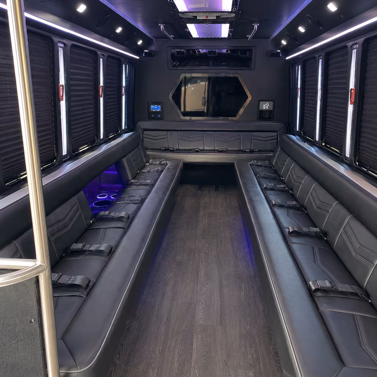 Oakland Birthday, Sweet 16, & Quinceañera Transportation group transportation