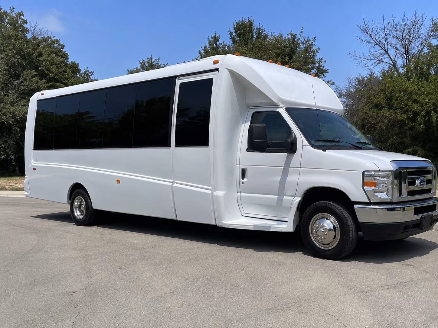 Oakland Winery Tour & Pub Crawl Transportation group transportation