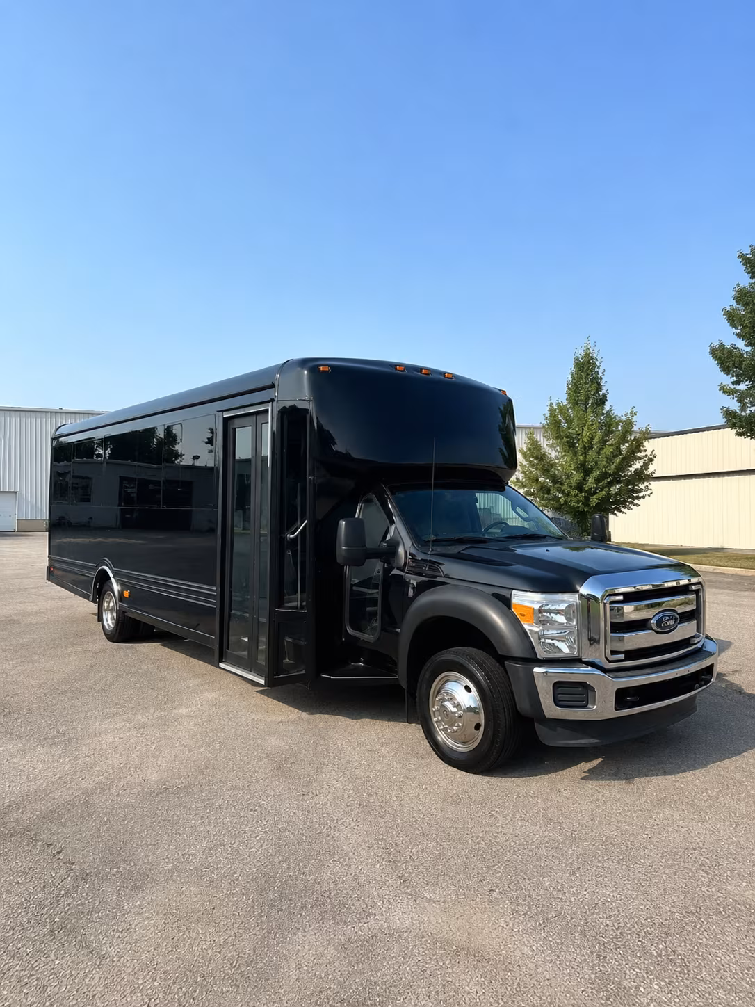 Richmond Homecoming & Prom Party Bus Rentals